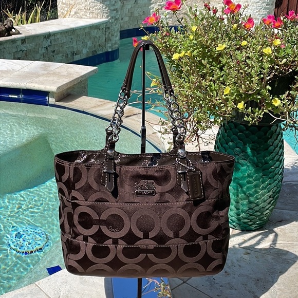 Coach Tribeca Madison Brown Op Art EW Shoulder/Tote w/Patent Leathr Trim/Handles - Picture 14 of 15